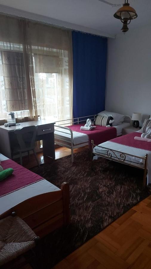 Guest house Hostel *
