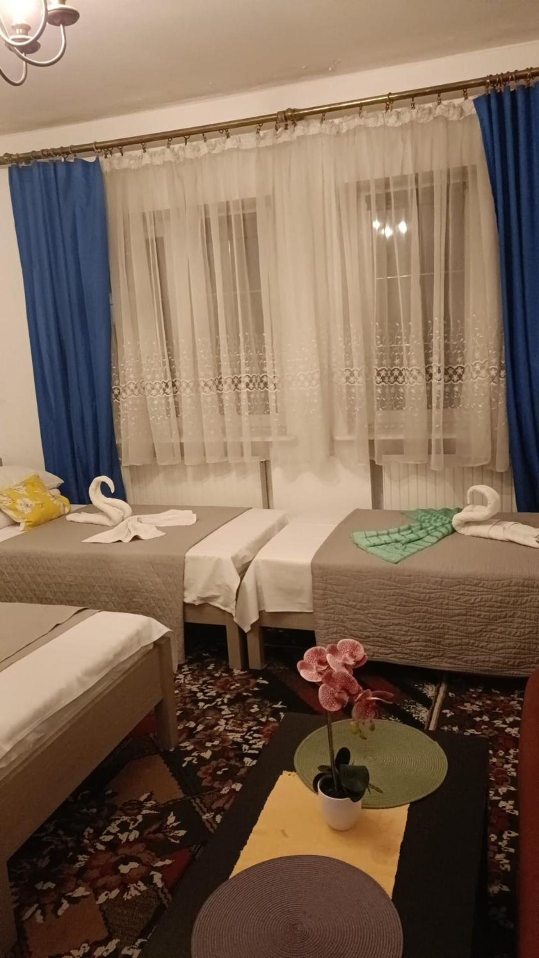 Guest house Hostel *