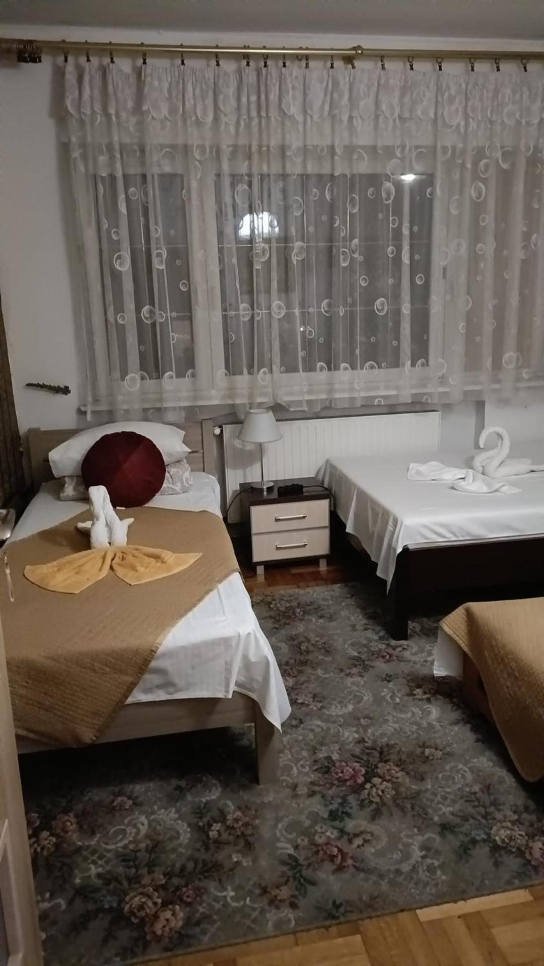 Hostel Guest house *